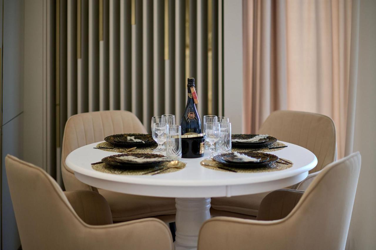 Seaview Luxury Studio In Infinity Beach Resort Mamaia Exteriör bild